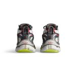 Men’s Runner Sneaker in Black - Image 5